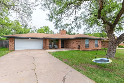 1034 Piedmont Dr, Abilene, TX 79601