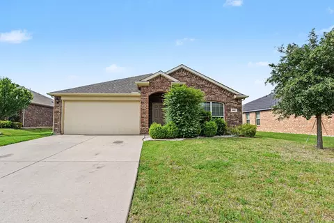503 Plum Dr, Nevada, TX 75173