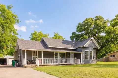 201 E Plummer St, Eastland, TX 76448