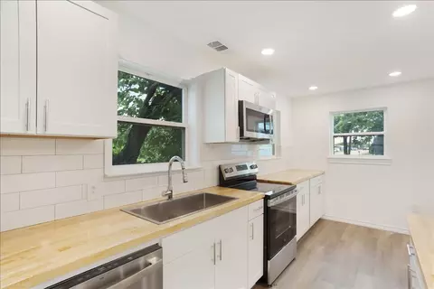 Kitchen - 401 E Morton St, Denison, TX 75021 photo 2 of 3
