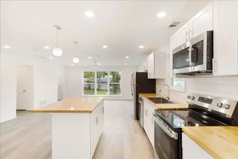 Kitchen - 401 E Morton St, Denison, TX 75021 photo 3 of 3