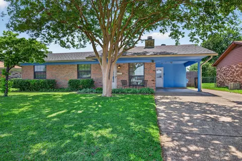 3524 Holiday Pl, Bossier City, LA 71112