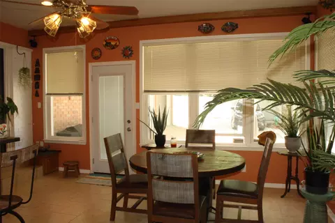 Dining - 900 N Elm St, Comanche, TX 76442 photo 2 of 2