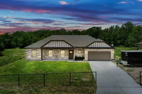 10718 Karen Sue Ct, Quinlan, TX 75474