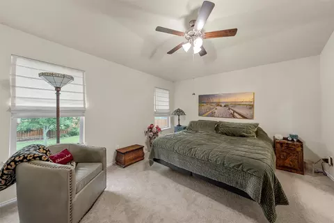 Bedroom - 3204 Beutel Rd, Lorena, TX 76655 photo 3 of 4