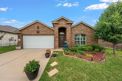 3204 Beutel Rd, Lorena, TX 76655