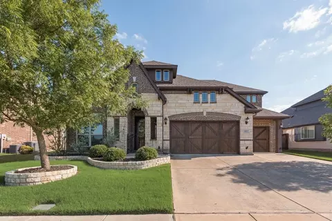 1037 Canterbury Ln, Forney, TX 75126