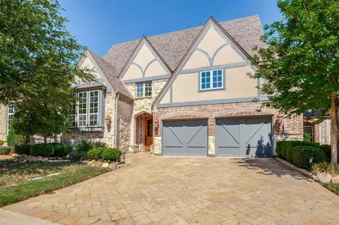 675 Brookstone Dr, Irving, TX 75039