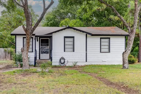 2409 Pecandale Dr, Arlington, TX 76013