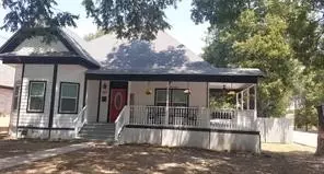 901 N 10th St, Waco, TX 76707