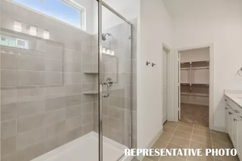 Bath - 1026 Splitrock Dr, Allen, TX 75013 photo 2 of 3