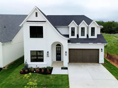 224 Blackbird Dr, Aledo, TX 76008