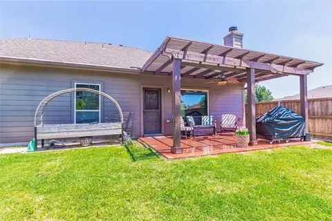 13101 Palancar Dr, Fort Worth, TX 76244