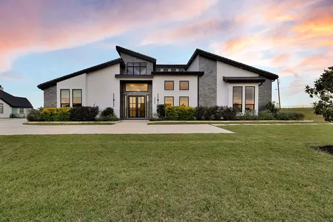 3425 Northwest Xing, Northlake, TX 76247