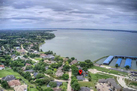 11 Lakeway Dr, Heath, TX 75032