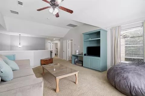 2917 Spotted Owl Dr, Fort Worth, TX 76244
