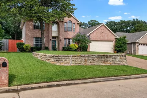2406 Forest Park Cir, Mansfield, TX 76063
