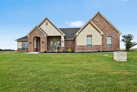 1019 Kingsley Ct, Weatherford, TX 76087