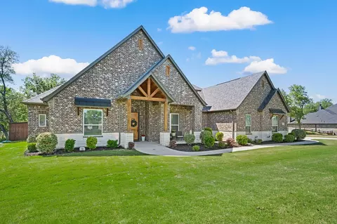 200 Clayton Xing, Springtown, TX 76082