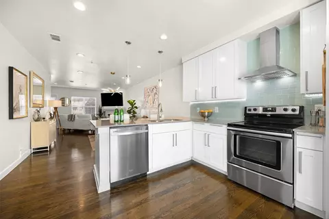 3922 Gilbert Ave #214, Dallas, TX 75219