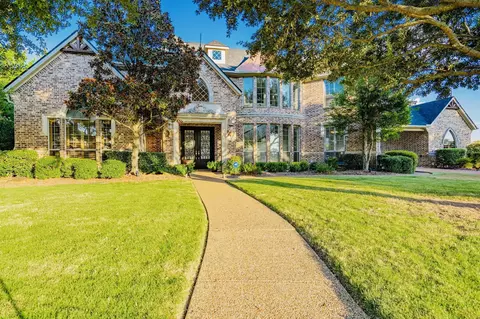 18 Kendal Ct, Heath, TX 75032