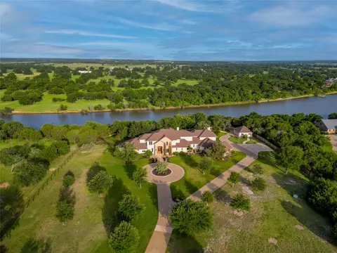 2312 Cactus Rio Ln, Weatherford, TX 76087