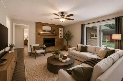 217 Glenn Dr, Hurst, TX 76053
