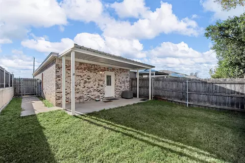 402 Spring St, Mcgregor, TX 76657 photo 15