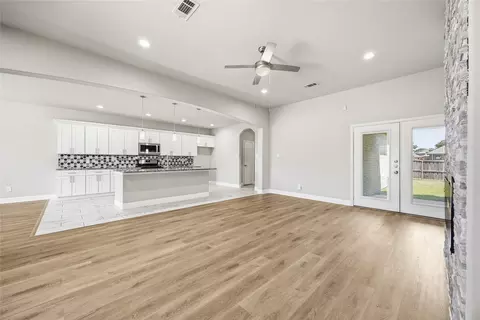 Living - 8409 Willowbrook Dr, Rowlett, TX 75088 photo 5 of 5