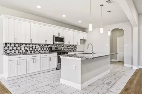 Kitchen - 8409 Willowbrook Dr, Rowlett, TX 75088 photo 2 of 2