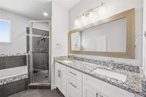 Bath - 8409 Willowbrook Dr, Rowlett, TX 75088 photo 3 of 3