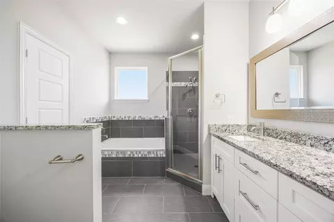 Bath - 8409 Willowbrook Dr, Rowlett, TX 75088 photo 2 of 3