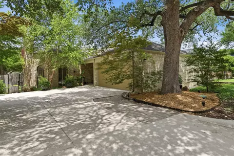 16132 Chalfont Cir, Dallas, TX 75248