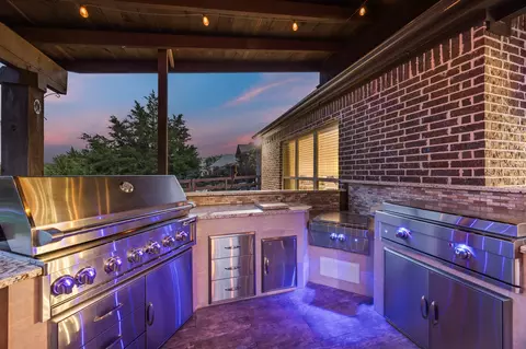 Kitchen - 801 Eagle Pass, Royse City, TX 75189 photo 5 of 5