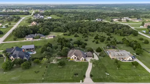 View/Area - 801 Eagle Pass, Royse City, TX 75189 photo 2 of 4