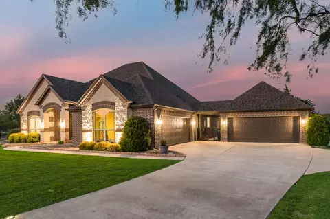 Exterior - 801 Eagle Pass, Royse City, TX 75189 photo 10 of 10