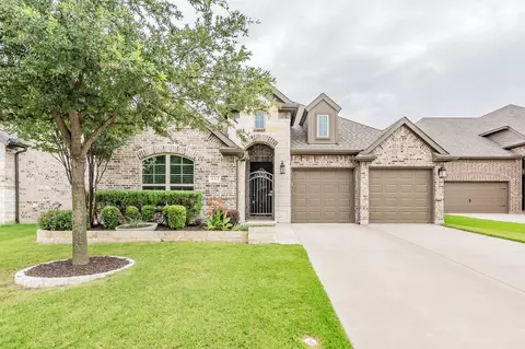 612 Rawlins Ln, Fort Worth, TX 76131