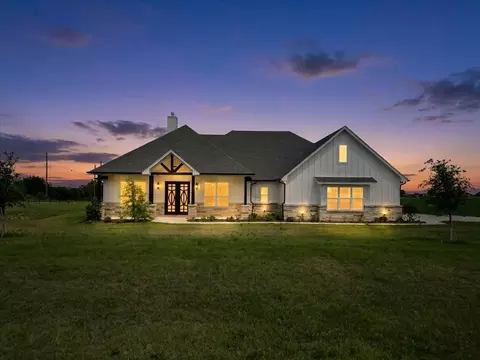 8524 Bronco Dr, Godley, TX 76044