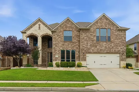 404 Sodbury Ct, Roanoke, TX 76262
