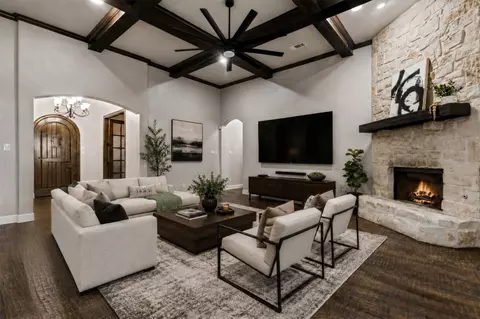 2135 Lake Estates Dr, Rockwall, TX 75032