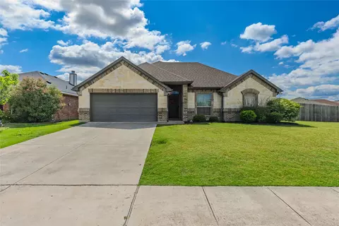 6512 Ashland Dr, Greenville, TX 75402