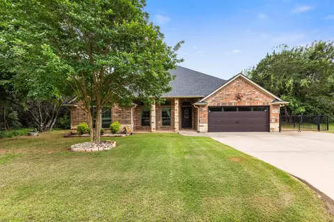 6049 Wildwood Dr, Whitney, TX 76692