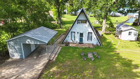 467 Old Mill Ln, East Tawakoni, TX 75472