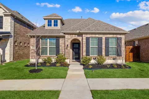 2072 Olivereta Dr, Little Elm, TX 75068