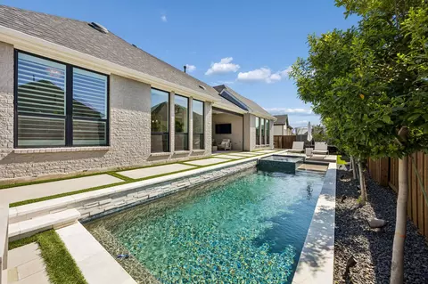 Exterior - 4051 Freeman Way, Prosper, TX 75078 photo 6 of 10