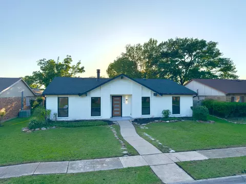 1905 Edna Smith Dr, Garland, TX 75040