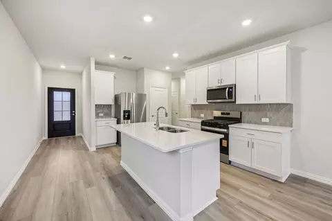 3508 Bridgeport Dr, Farmersville, TX 75442