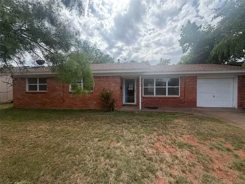 1700 Westview Dr, Abilene, TX 79603