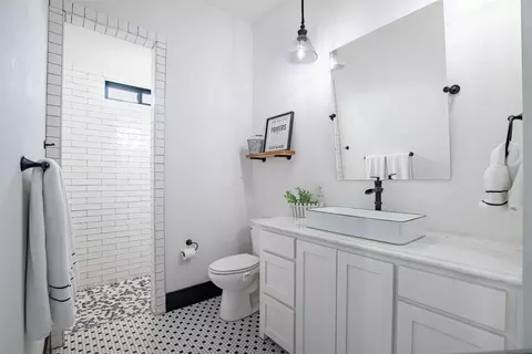 Bath - 3161 Northgate, Celina, TX 75009 photo 4 of 7