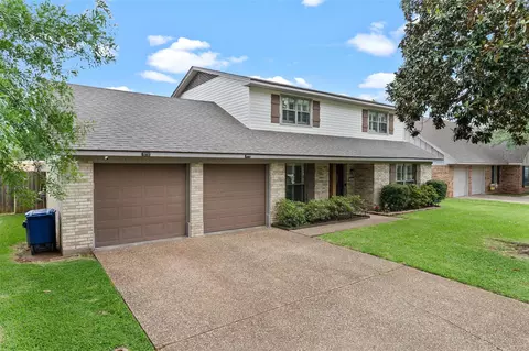 524 Rock Hollow Dr, Shreveport, LA 71115